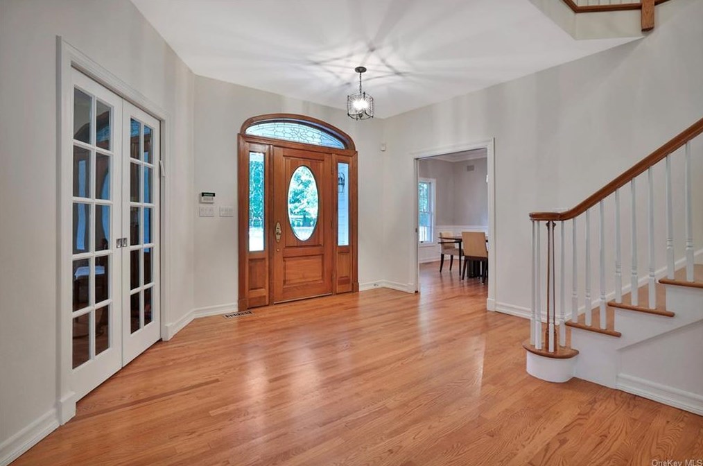 5 Cornel Dr, Goldens Bridge NY  10526-1418 exterior