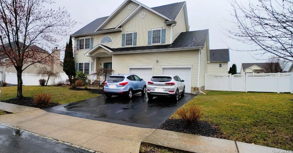 2811 Cherry Tree Way, Newburgh, NY 12553-4927
