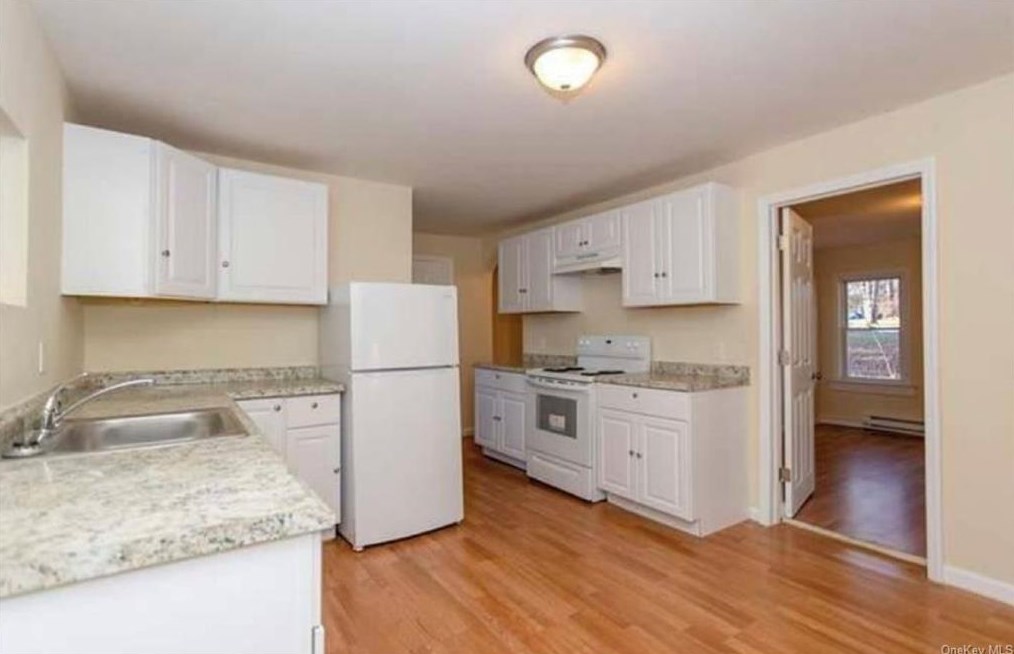 9 Myrtle Ave #a, Monticello, NY 12701