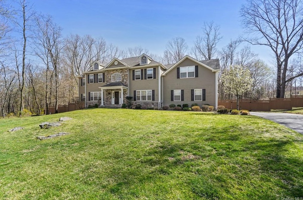 34 Hardscrabble Hill Rd, Chappaqua, NY 10514