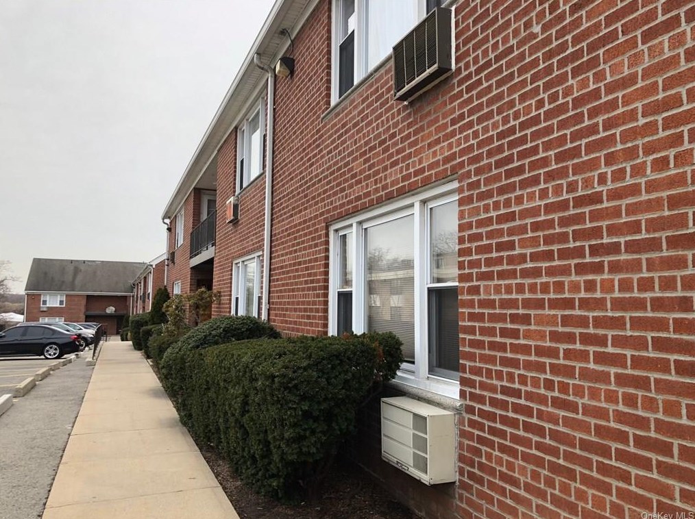 504 Pelham Rd #c3, New Rochelle, NY 10805