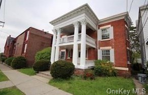 76 S Hamilton St, Poughkeepsie, NY 12601