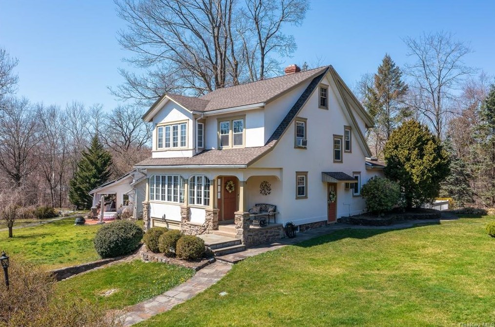 80 Grove St, Harrison, NY 10528