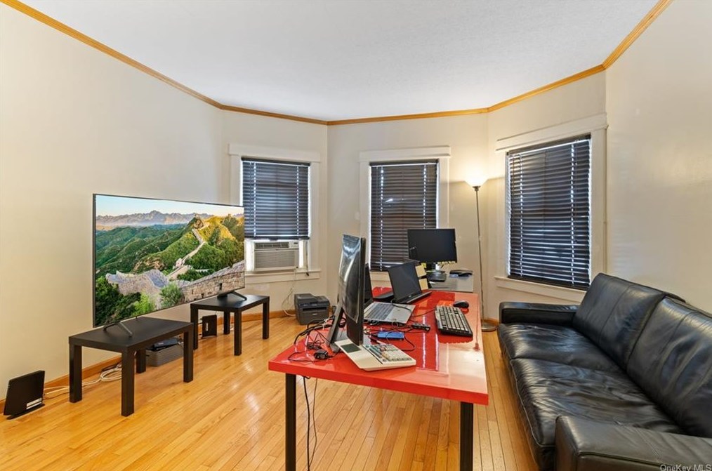 25-27 Overlook St, Mount Vernon, NY 10552