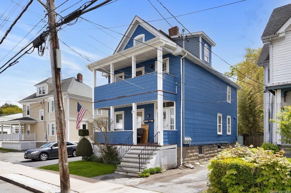 949 Constant Ave, Peekskill, NY 10566