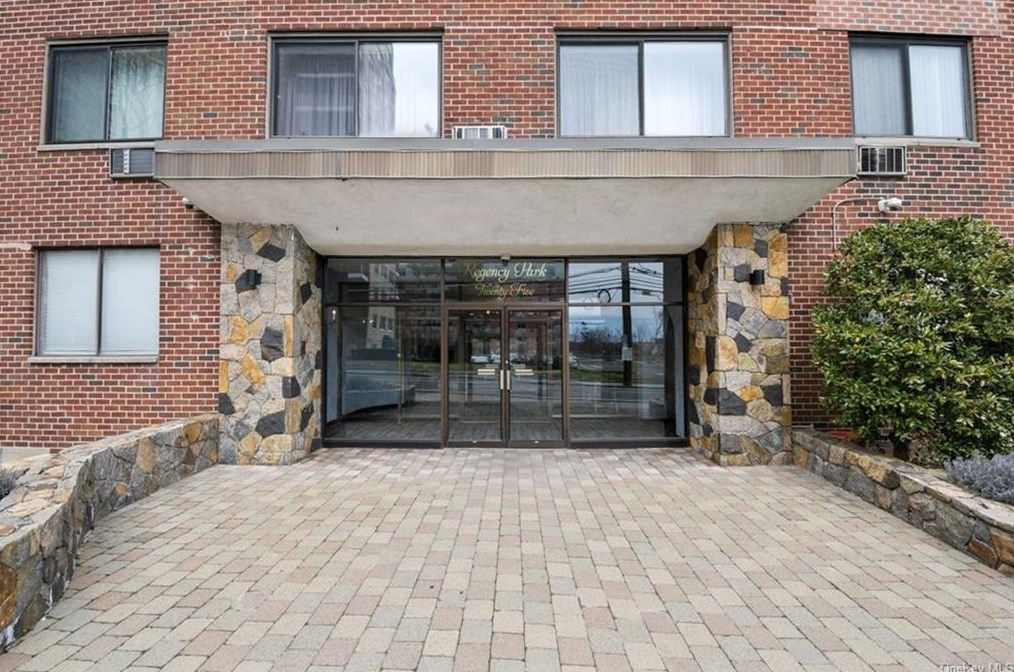 25 Lake St #5b, White Plains, NY 10603