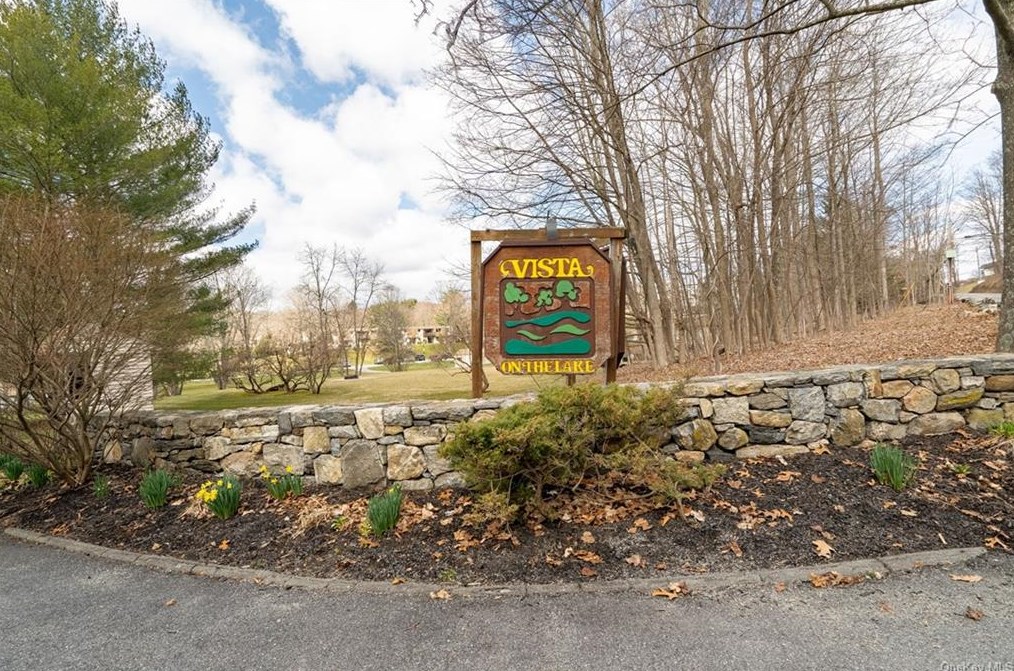 314 Vista On The Lake, Kent Lakes, NY 10512