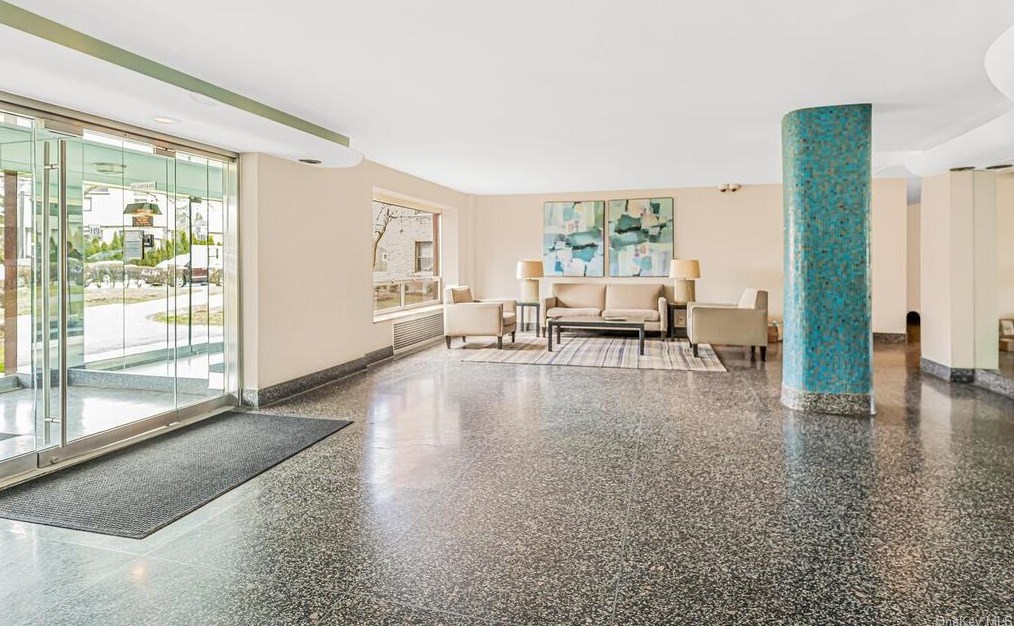 300 Pelham Rd #5e, New Rochelle, NY 10805