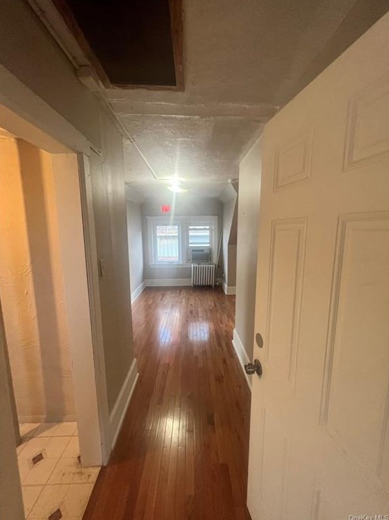 24 Dekalb Ave, White Plains, NY 10605
