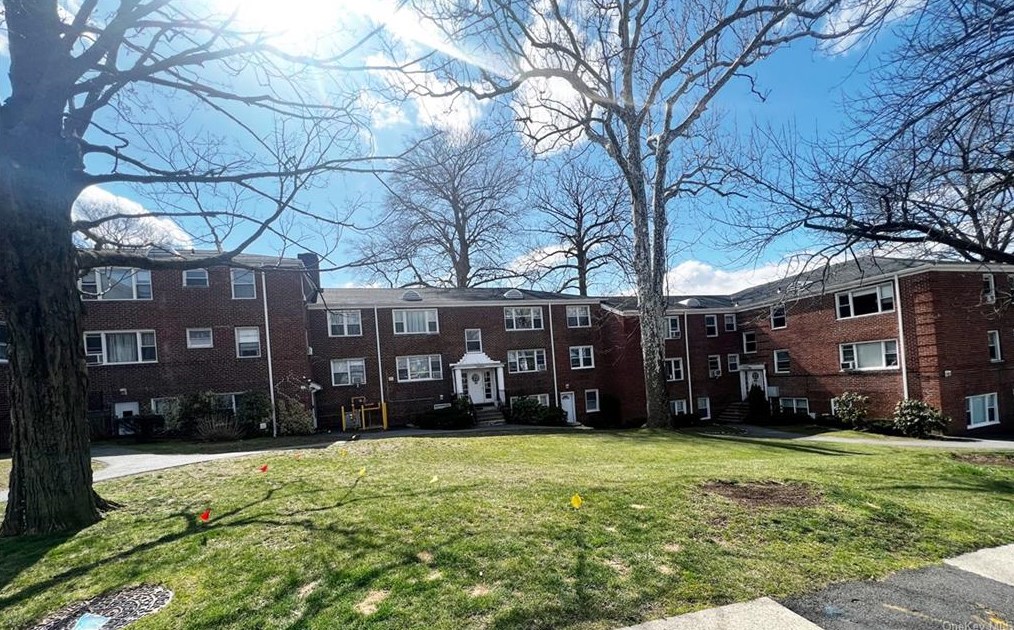 2 Soundview Ave Apt 2f, White Plains, NY