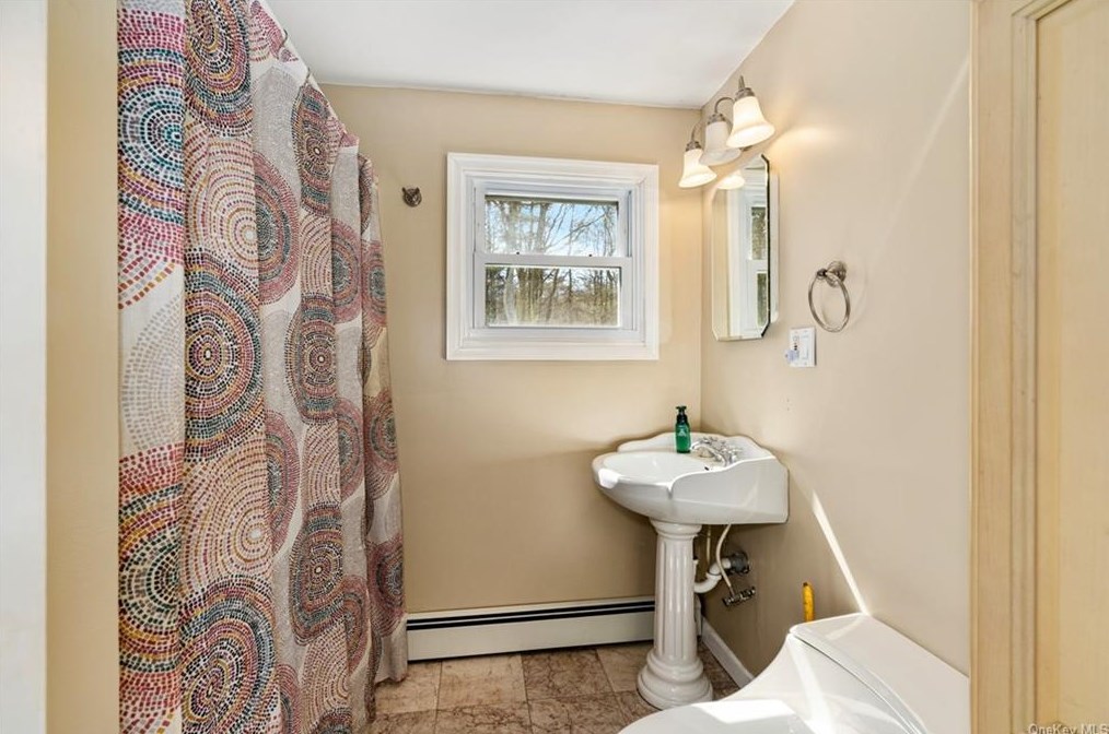 509 White Rd, Glen Spey NY  12737-5683 exterior
