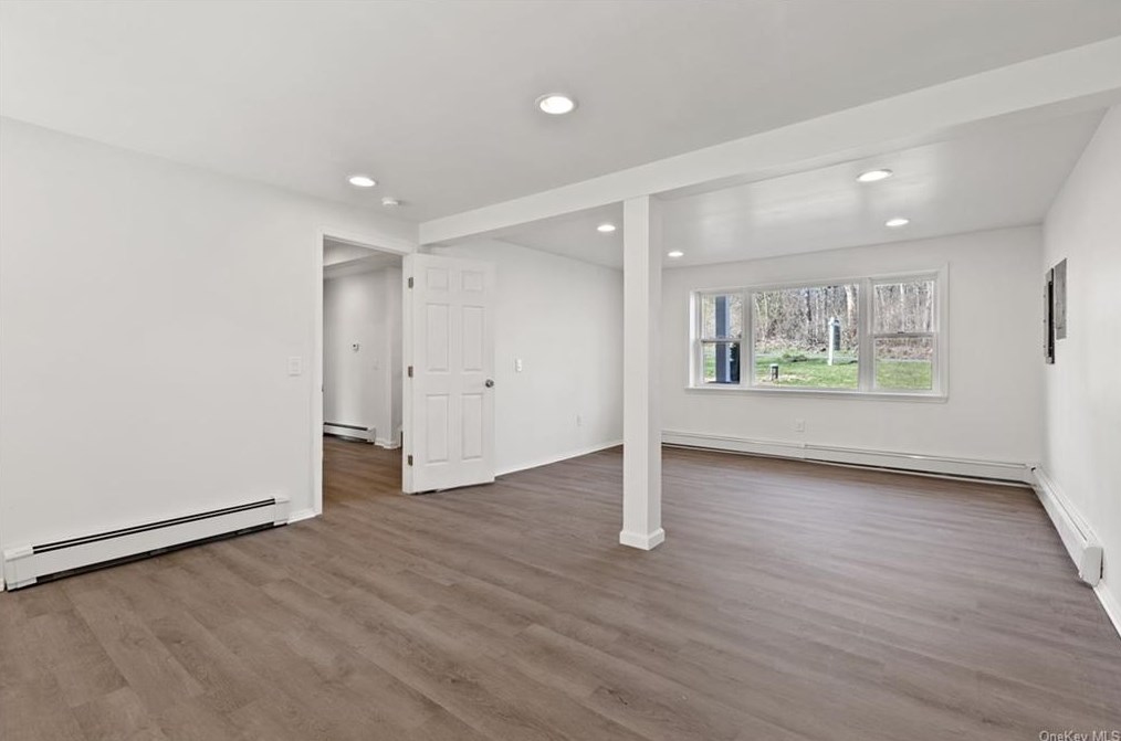 669 Gardnertown Rd, Newburgh NY  12550-1554 exterior