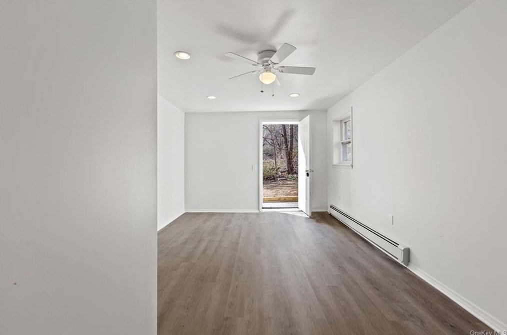 669 Gardnertown Rd, Newburgh NY  12550-1554 exterior
