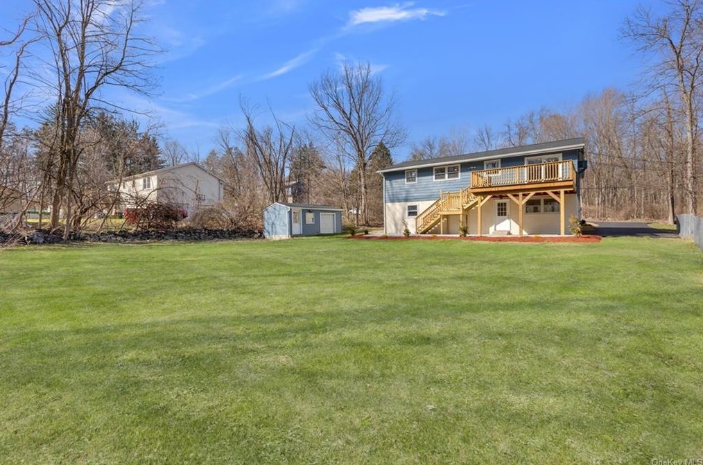 669 Gardnertown Rd, Newburgh NY  12550-1554 exterior
