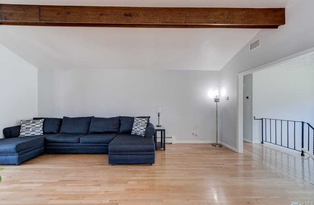 10 Karen Dr, Monroe NY  10950-4525 exterior