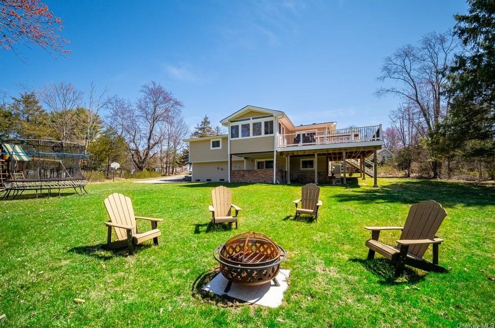 10 Karen Dr, Monroe NY  10950-4525 exterior