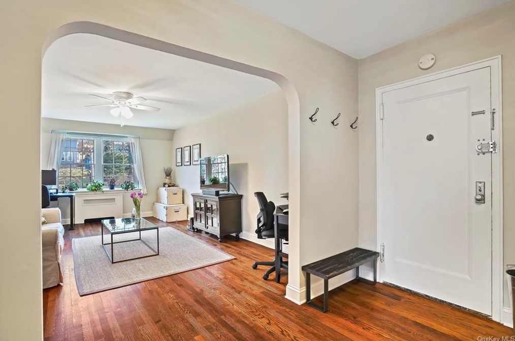 765 N Broadway #10i, Yonkers, NY 10706