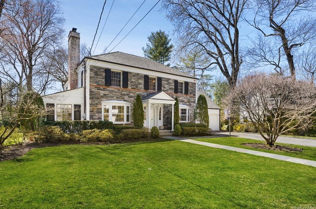 20 Olmsted Rd, Scarsdale, NY 10583