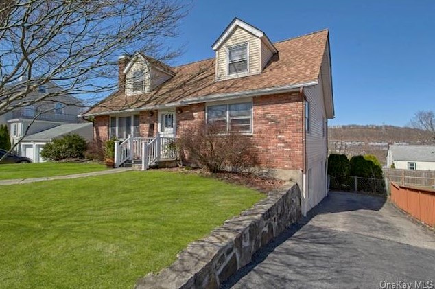 25 S Goodwin Ave, Elmsford, NY 10523