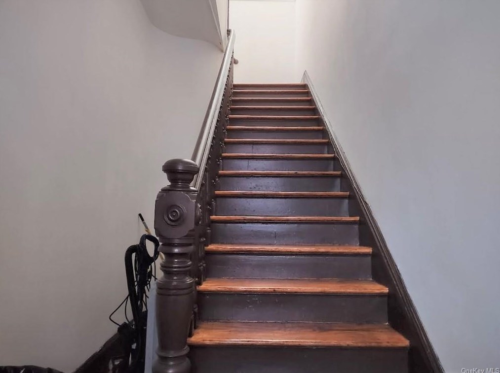 29 Main St #2, North Tarrytown, NY 10591