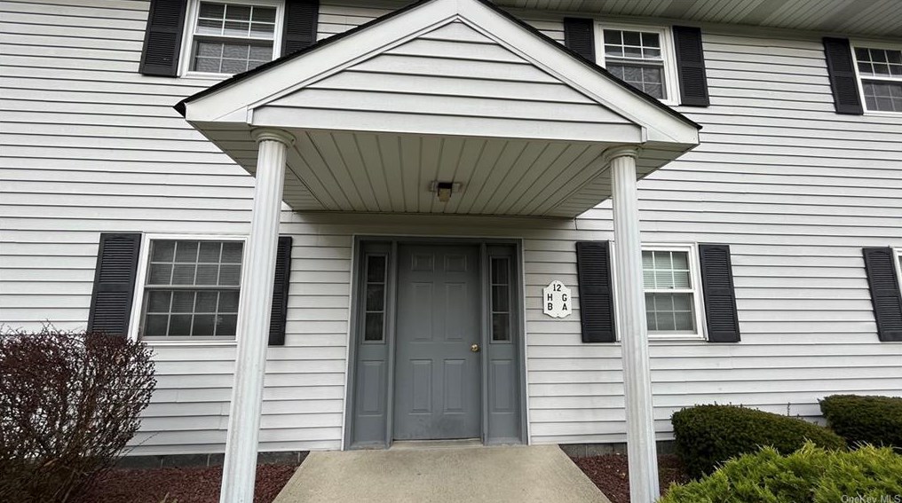 12 Field Ct #g, Fishkill, NY 12524