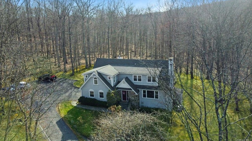 5 Rockledge Dr, Croton on Hudson, NY 10520
