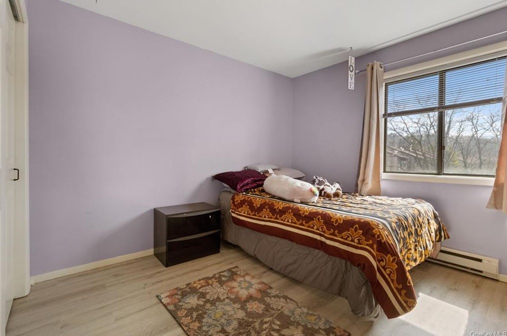 7909 Chelsea Cv, East Fishkill NY  12533-7130 exterior