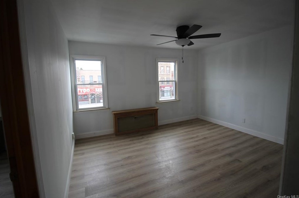 3170 E Tremont Ave, Bronx, NY 10461