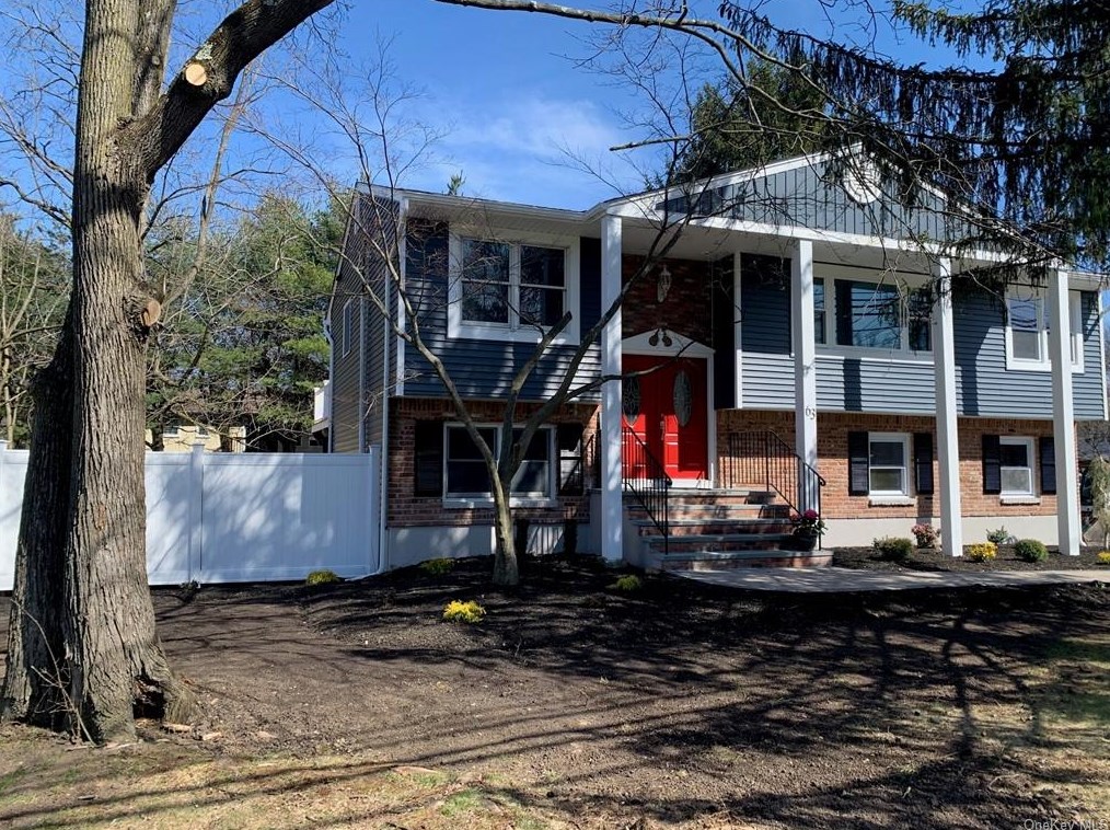 63 Rose Rd, West Nyack, NY 10994