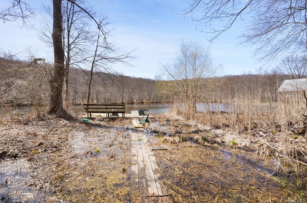 32 Lacrosse Rd, Kent Lakes NY  10512-3631 exterior