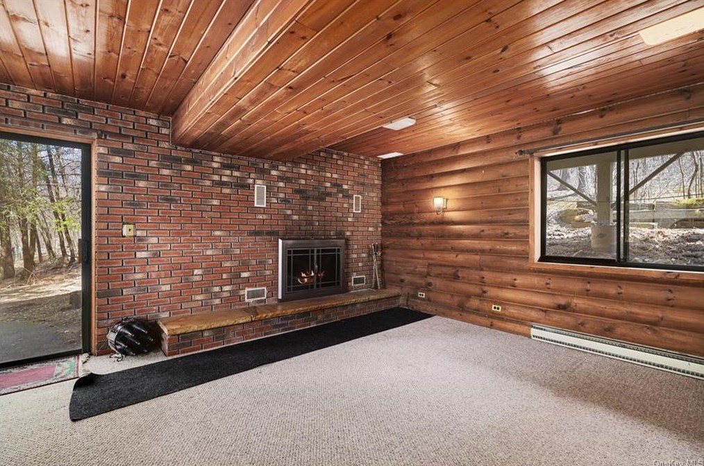 32 Lacrosse Rd, Kent Lakes NY  10512-3631 exterior