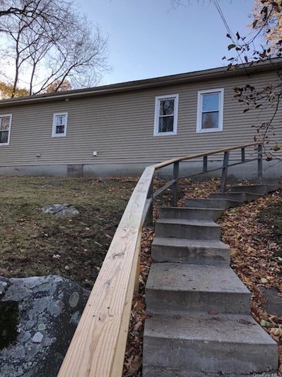 19 Henning Dr #2, Montrose, NY 10548