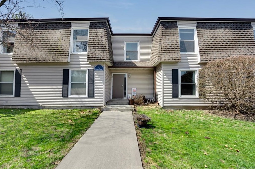 8 Stout Ct #c, Poughkeepsie, NY 12601