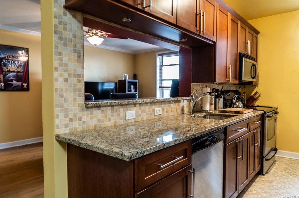 5635 Netherland Ave Apt 3d, Bronx, NY