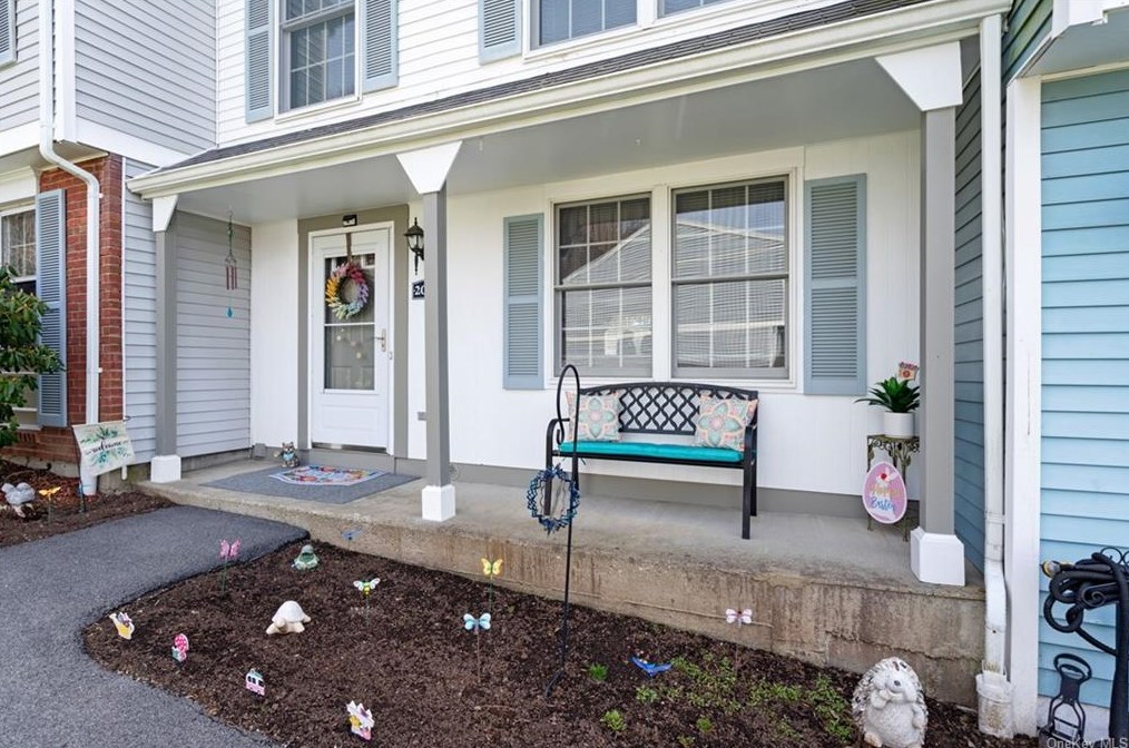 202 Kings Way, Kent Lakes, NY 10512