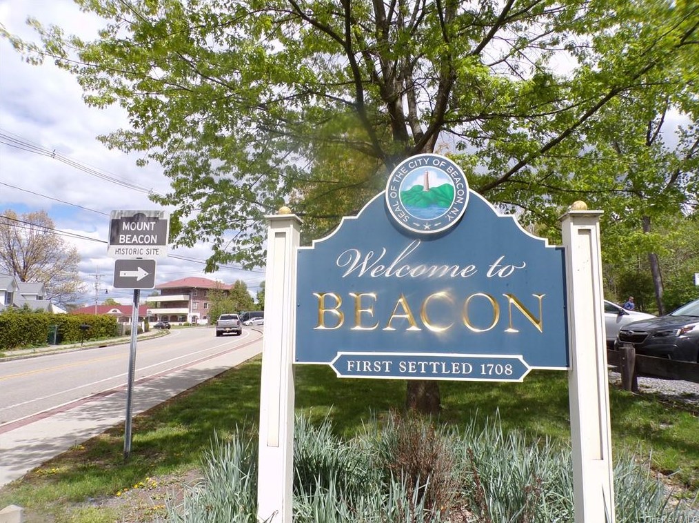 773 Wolcott Ave, Beacon, NY 12508
