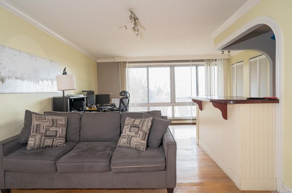 399 N Broadway #2o, Yonkers, NY 10701