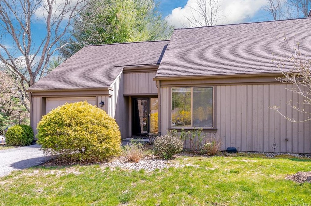 368 Heritage Hls, Somers Town, NY 10589-1901