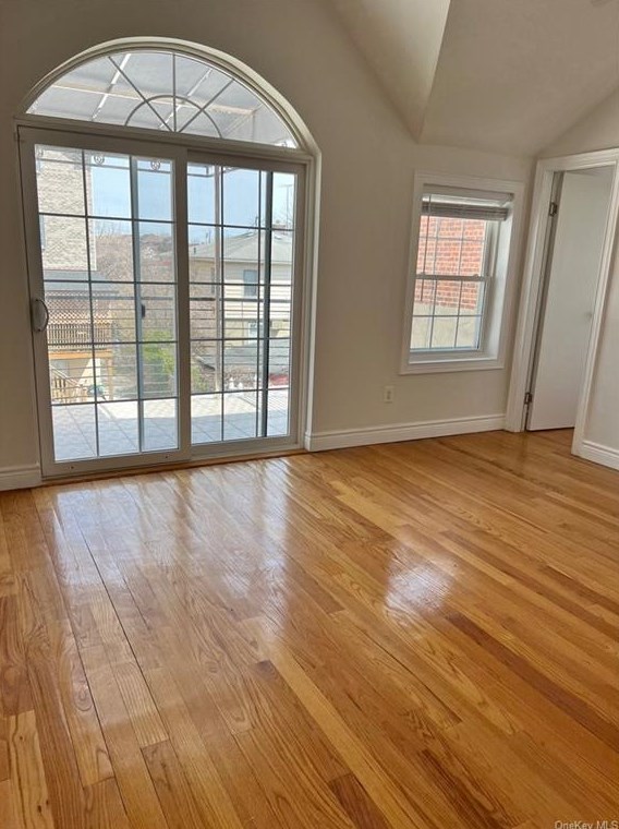 260 Robinson Ave, Bronx, NY 10465