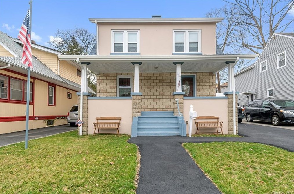 917 Reynolds St, Peekskill, NY 10566-2331