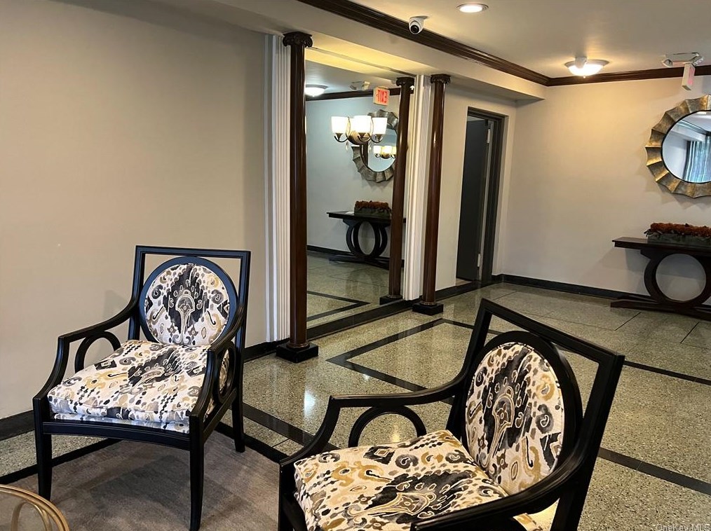 110 Dehaven Dr #320, Yonkers, NY 10703