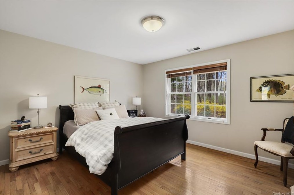 65 Brundige Dr, Goldens Bridge NY  10526-1413 exterior