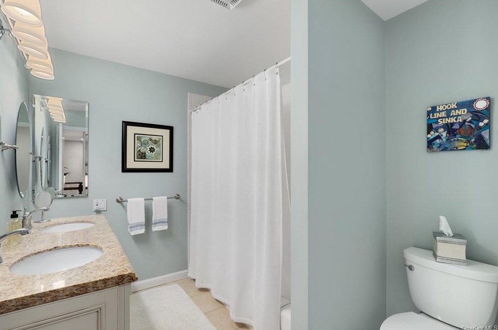 65 Brundige Dr, Goldens Bridge NY  10526-1413 exterior