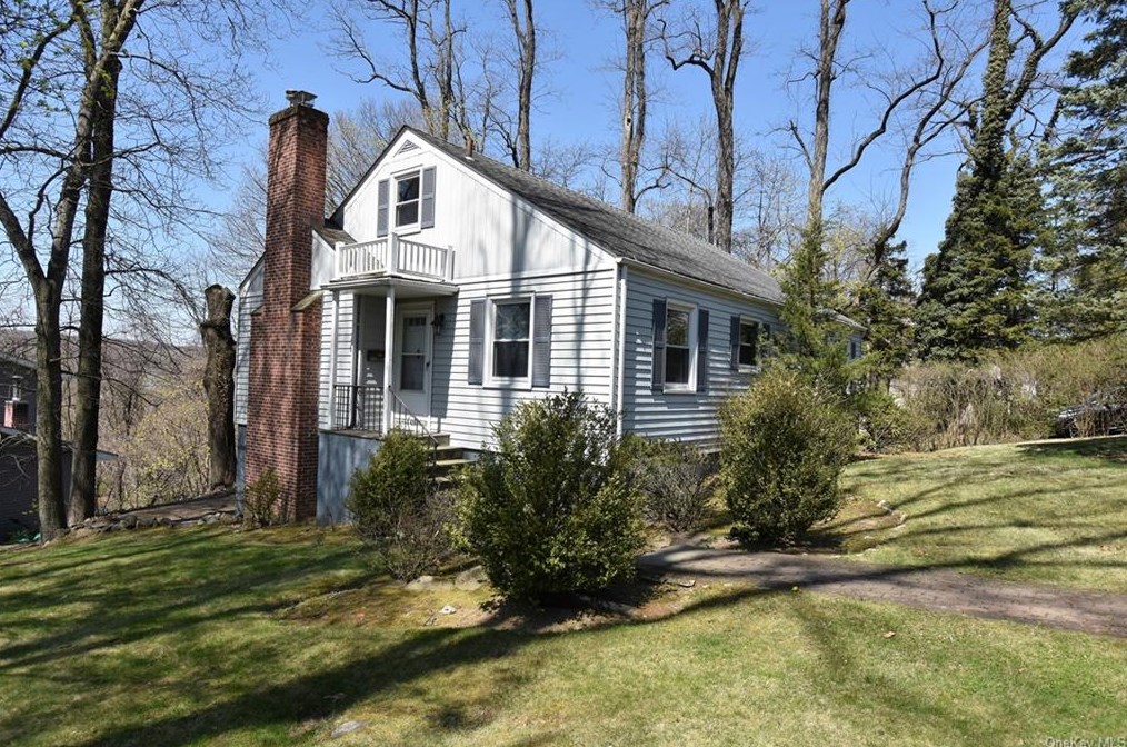 188 Canterbury Rd, White Plains, NY 10607