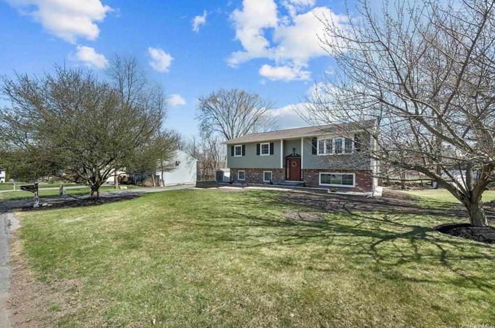 7 Brae Mar Rd, Middletown, NY 10941