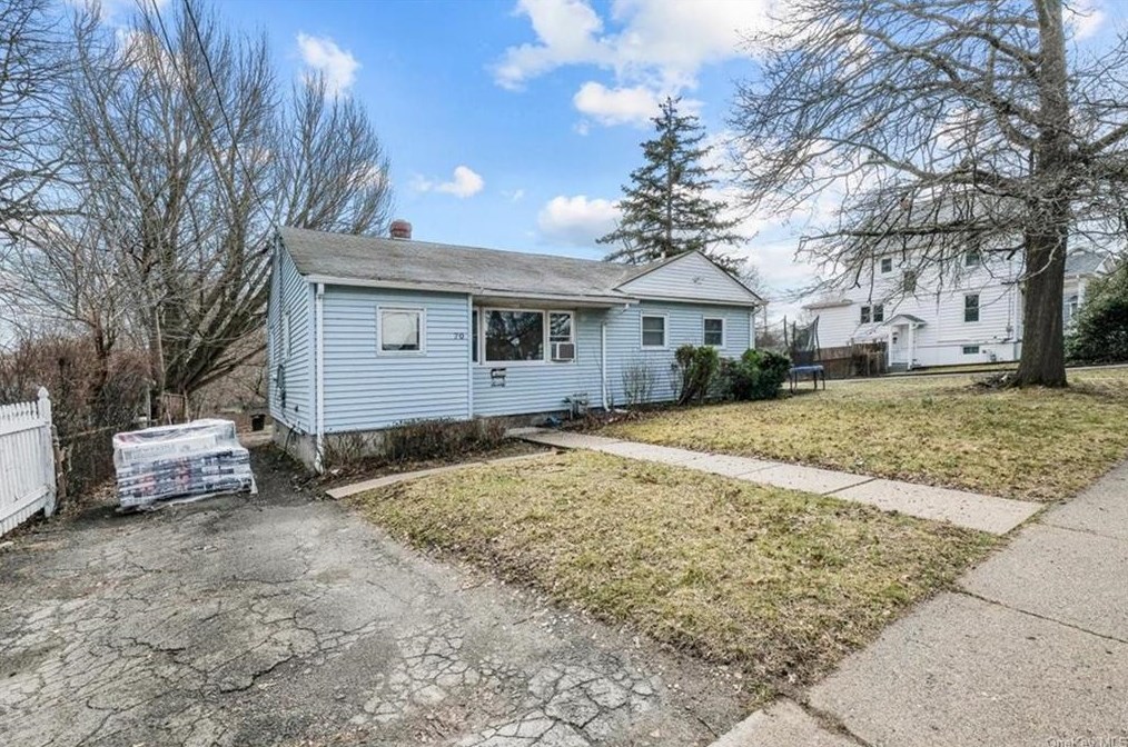 70 Irwin Ave, Middletown, NY 10940