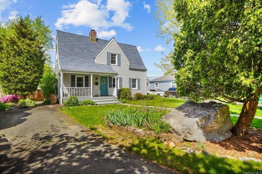 42 Wall St, Garnerville, NY 10923