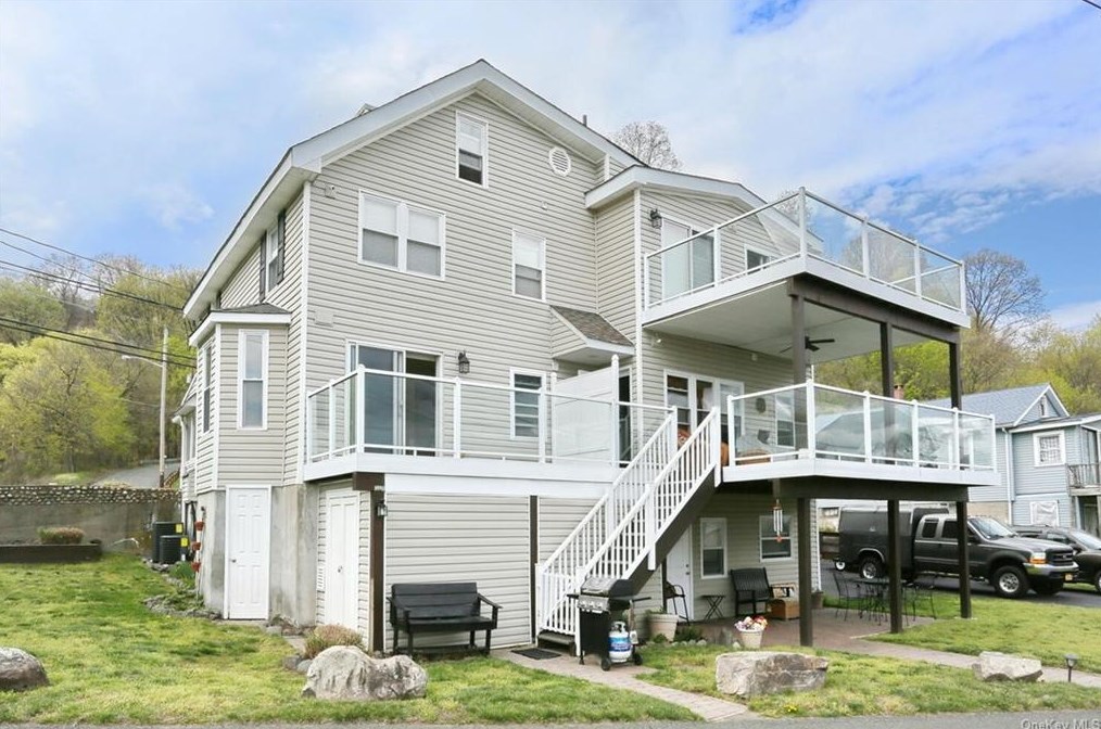 41 Old Route 9w, Tomkins Cove, NY 10986