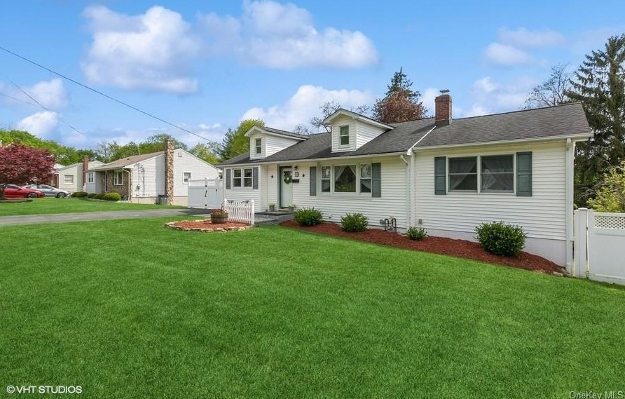 30 Orchard St, Stony Point, NY 10980