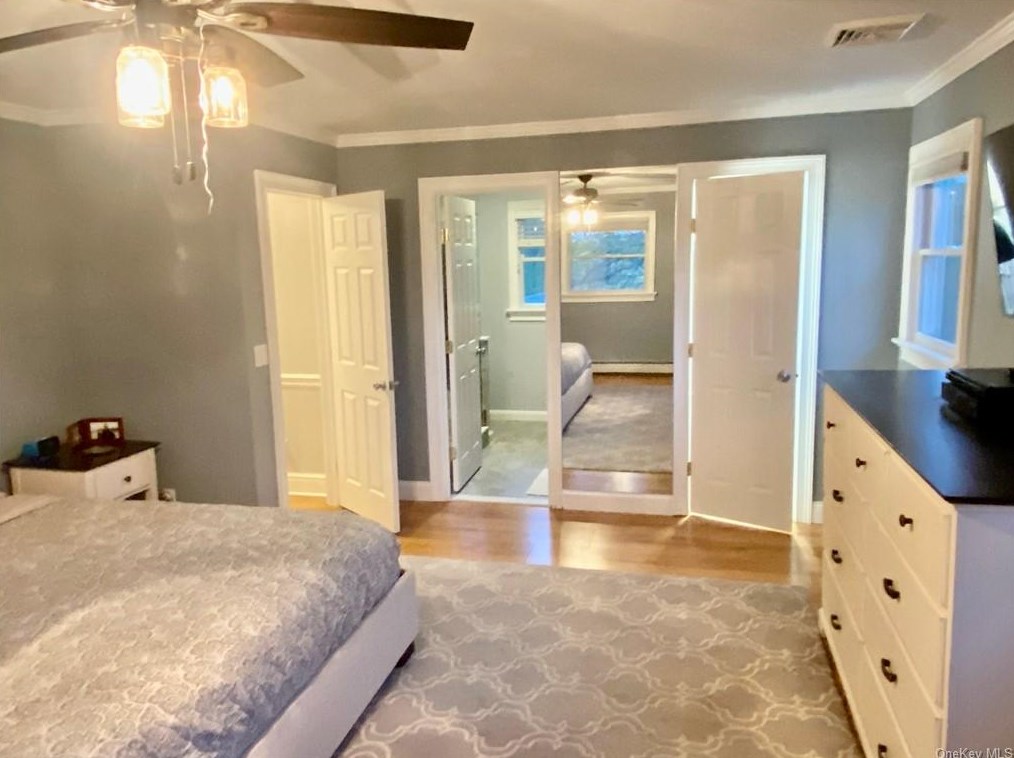 57 Clover Ridge Rd, Westtown NY  10998-3800 exterior